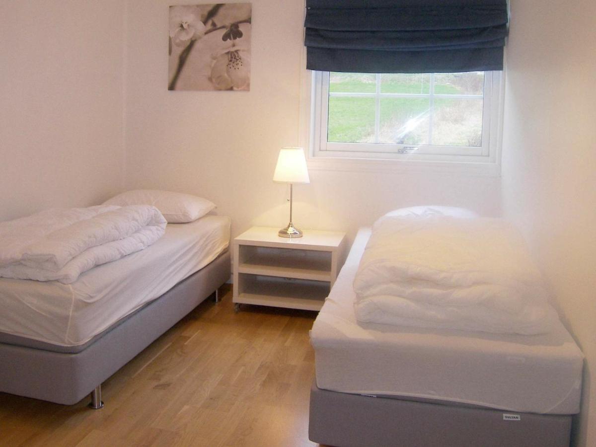 לייקאנגר Two-Bedroom Holiday Home In Leikanger מראה חיצוני תמונה